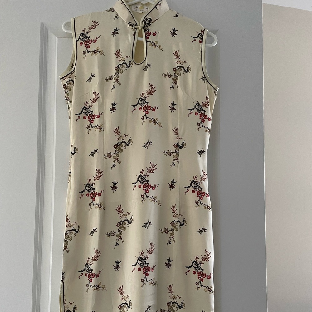 China traditionally dress